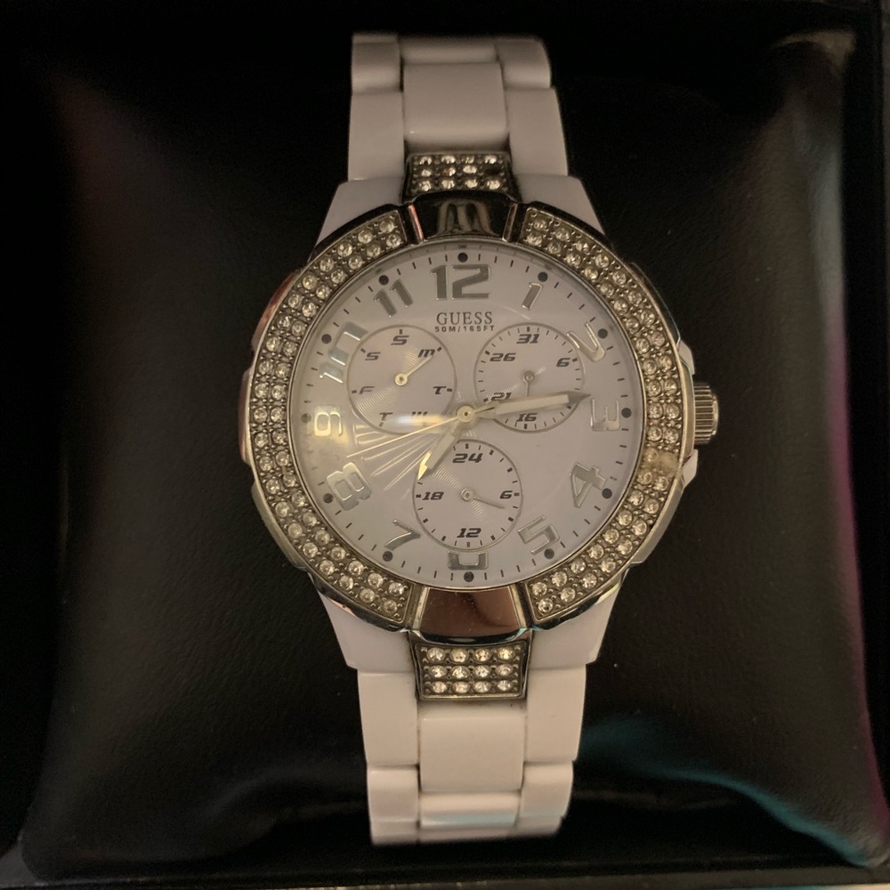 Guess Watch - Picture 2 of 2